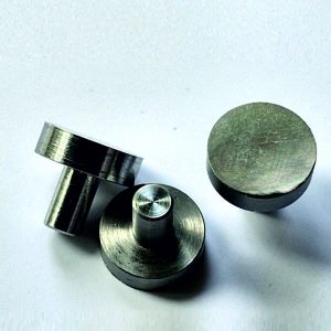 Не гравированная плашка из стали